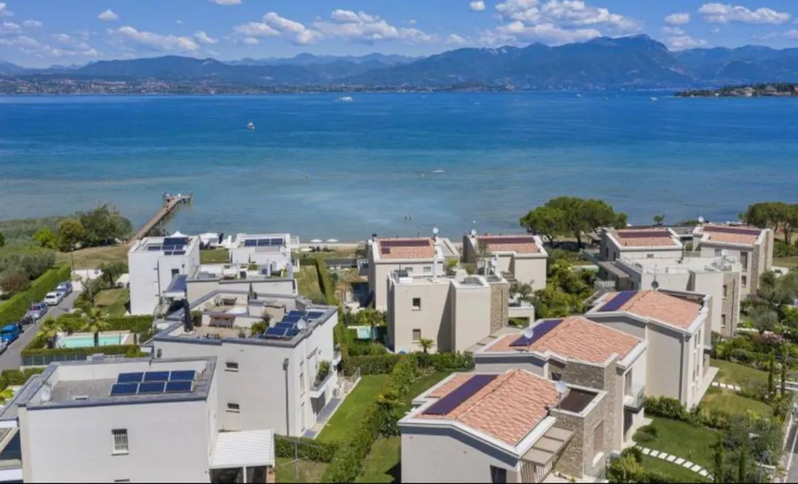 Magic Bay Villa Sirmione 0*,  Italy