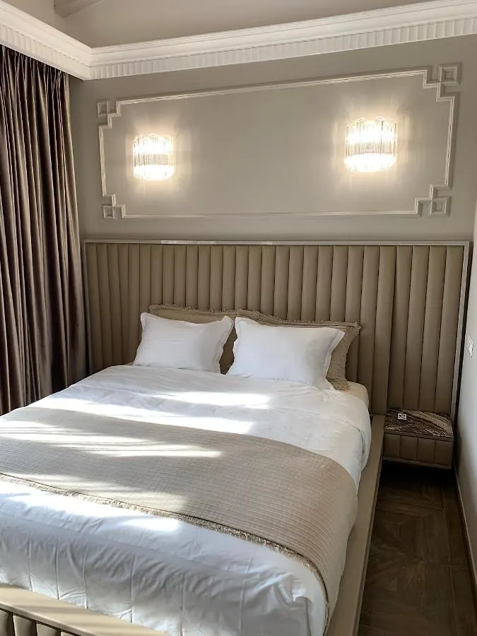 Magic Bay Villa Sirmione Italy