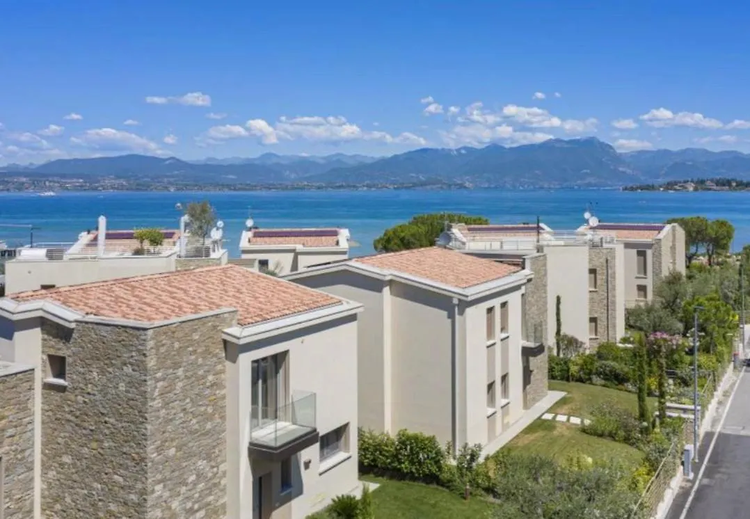 Magic Bay Villa Sirmione